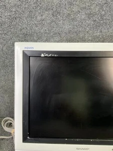Sharp Aquos LC‑13E1UW LCD – White 13″ Gaming TV Tested - Picture 1 of 12