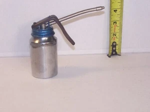 Vintage Hand Pumped Brevettato G125 Oil Oiler Pumper Can Made in Italy. Works. - Picture 1 of 8