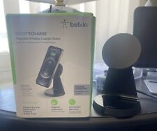 Belkin BoostCharge 7.5W Magnetic Wireless Charger Stand iPhone