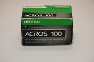 Fujifilm Neopan Professional Acros ISO100 B&W - 36 exposures expired 05/2019 - Picture 1 of 2