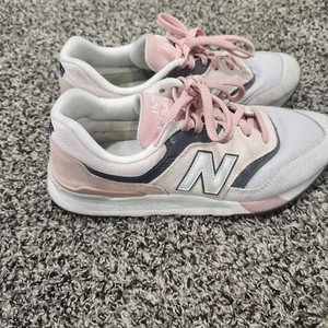 Talla 7.5- New Balance 997H Color Beige Rosa Para Mujer - Imagen 1 de 5