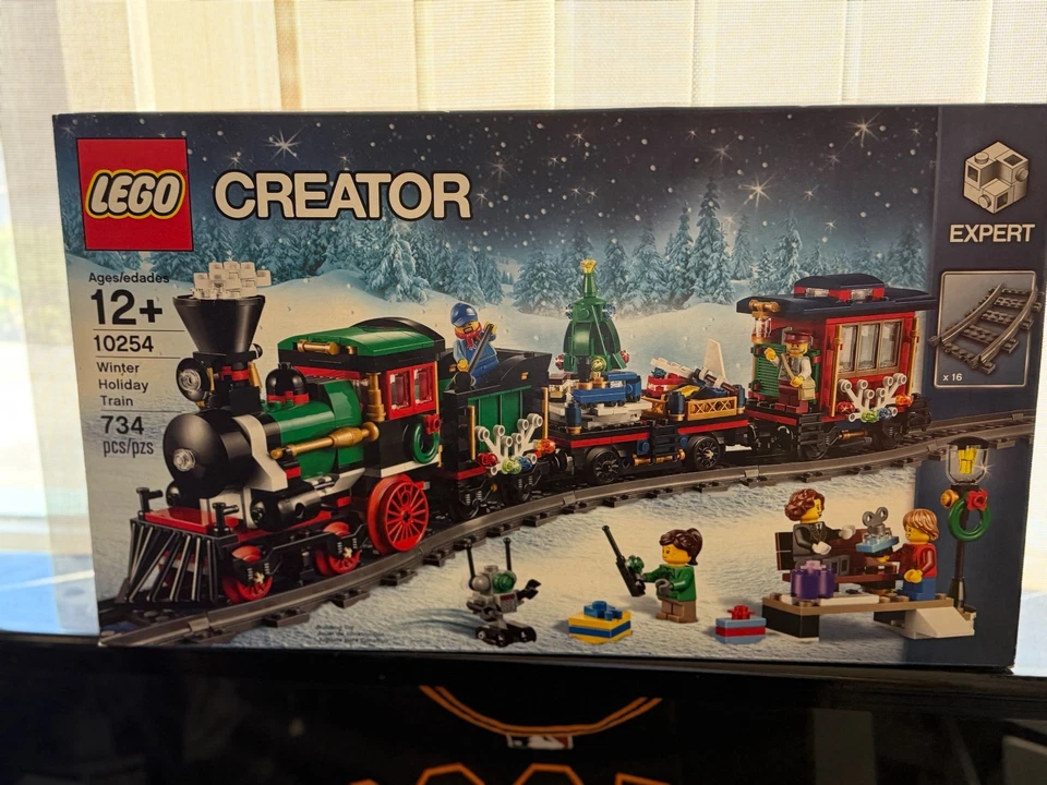 LEGO CREATOR: Winter Holiday Train (10254) - Image 1 of 1