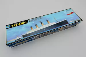 TRUMPETER 1/200 TITANIC The Queen Of the Ocean liner 03719 P/E PARTS &LED LIGHTS - Bild 1 von 12