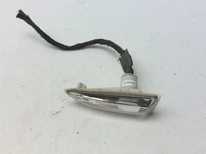 VAUXHALL INSIGNIA B MK2 INDICATOR WING FENDER LIGHT LAMP RIGHT DRIVER SIDE 2018 - Picture 1 of 14