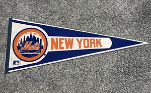 Vintage 1970’s New York Mets 30” Felt Pennant Flag Banner Baseball Memorabilia - Picture 1 of 8