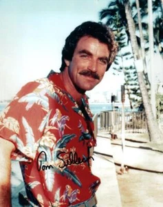 Fotografía firmada por Tom Selleck de 8x10 foto autografiada con certificado de autenticidad - Imagen 1 de 1