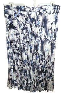 New Womens XL 16-18 Purple Crinkle Skirt Midi Length Time And Tru Elastic Waist - Picture 1 of 2