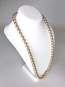 Joan Rivers Glass Lustrous Pearl Necklace Light Beige Gold Tone Clasp 28 3/4 in - Picture 1 of 10