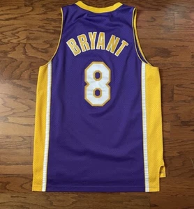 Men Size Medium Vintage Kobe Bryant Los Angeles LA Lakers Reebok Swingman Jersey - Picture 1 of 6