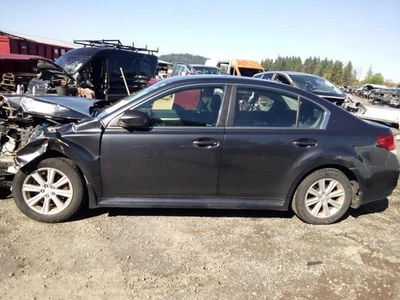 Medidor de flujo de aire de inyección de combustible usado se adapta a: Subaru Legacy 2012 2,5 L sin grado turbo Foto 1 de 4