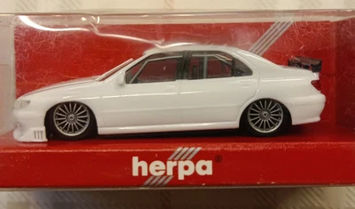 PEUGEOT 406 STW - White - plastic model - 1/87 H0 - Herpa art.022668 - Immagine 1 di 2