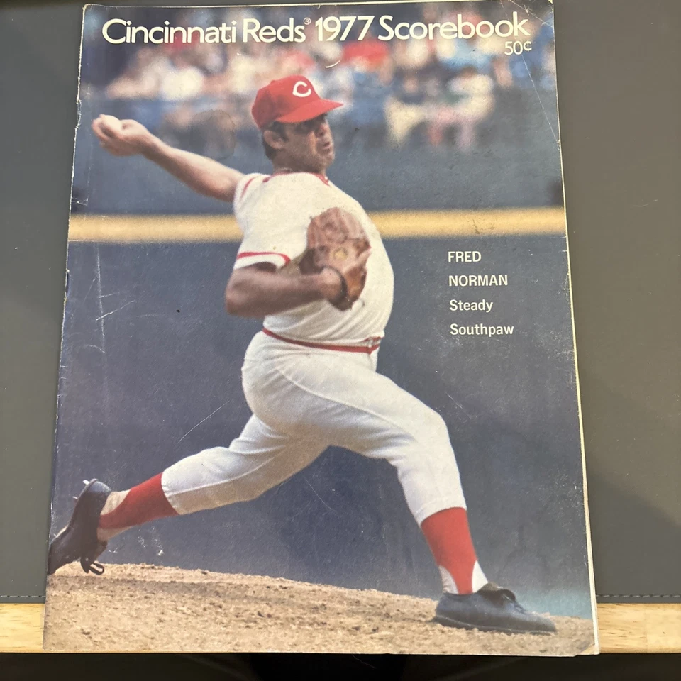 Cincinnati Reds 1977 Scorebook - Image 1 of 3