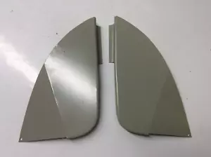 Triumph Spitfire / GT6 LH und RH Schweller Endkappen. Teile Projekt. Neu. - Bild 1 von 4