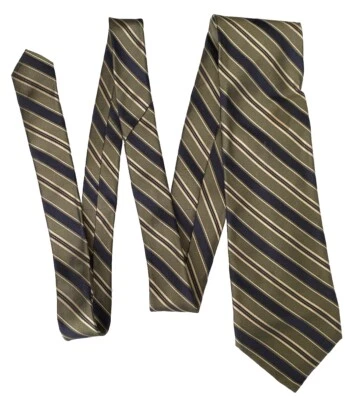 Corbata de cuello Daniel Cremieux hecha a mano con patrón de rayas verdes seda 61" de largo Foto 1 de 4