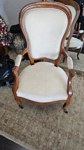 Beautiful  Napoleon III  style armchair Gilded Walnut  New Upholstery - Picture 1 of 20