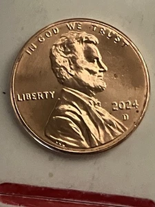Lincoln Cent 2024 Spitting Lincoln - Picture 1 of 4