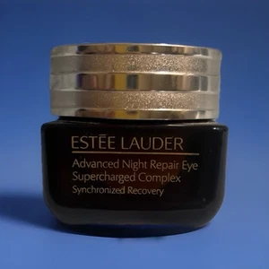 KOSTENLOSER VERSAND Estée Lauder Advanced Night Repair Eye Supercharged 0,5oz/15ml volle Größe - Bild 1 von 1