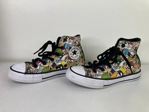 Converse Chuck Taylor x Looney Tunes All Star High Top Tennis Shoes Youth Sz 13 - Picture 1 of 10