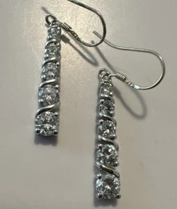 Beautiful 925 Sterling Silver Dangle Cubic Zirconia Earrings - Picture 1 of 7