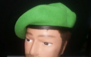 BERET ARMY LIME GREEN SOLDIER 58cm - 95% WOOL ARMY NEW - COSPLAY FANCY DRESS - Foto 1 di 2