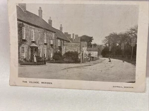 Old postcard The village Meriden - Picture 1 of 3