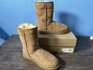 Pantalón Corto Ugg Clásico II Talla 8 Che Tan Biege USADO UNA VEZ - Imagen 1 de 8
