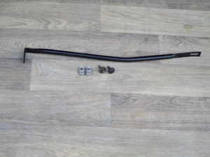 99-04 MUSTANG GT HOOD LATCH SUPPORT BRACKET BAR OEM 04GT - Picture 1 of 14