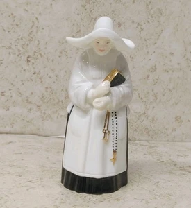 Statuina monaca Royal Worcester vintage candela osso snuffer Cina Inghilterra - Foto 1 di 12