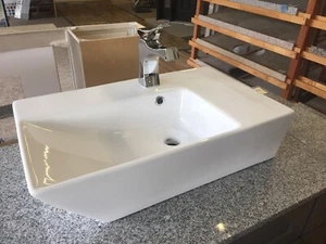 25" W X 15" D Rectangle Vessel Sink White w/ Single Lever Handle Faucet - Picture 1 of 7