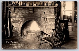 1911 Schoodic, ME Cartolina - Il camino di Vic ai campi sul lago - Foto 1 di 2