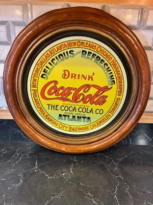 Letrero publicitario redondo Drink Coca Cola Cola marco de madera conjunto para convertir en reloj Foto 1 de 4