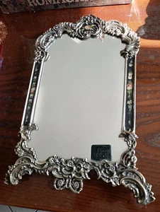 SPECCHIO DA TAVOLO IN BRONZO ARGENTATO 40X26 STILE SETTECENTESCO INIZIO 900 - Foto 1 di 4