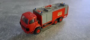 K48 LKW Spur H0 1:87 ROCO Saurer Feuerwehr Flughafen 3 Achser - Bild 1 von 8
