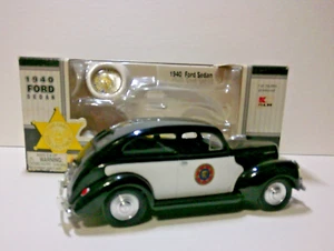 LIBERTY CLASSICS HIGHWAY PATROL 1940 FORD SEDAN, CALIFORNIA HIGHWAY PATROL - Picture 1 of 5