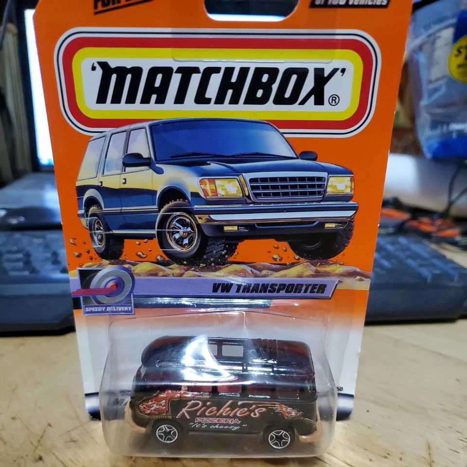 Matchbox ‘11 Mini Countryman 1/100 1 64 COMB SHIP