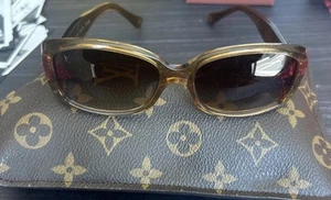 Authentic LOUIS VUITTON Gold Speckling Acetate Frame Soupcon Sunglasses - Z0003W - Picture 1 of 13