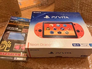 Sony PlayStation Vita Slim Console PCH-2000 ZA24 sistema portatile arancione fluo - Foto 1 di 12