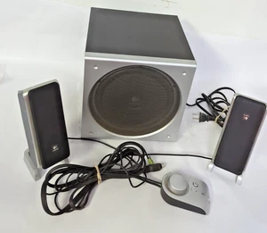 Logitech Z3 (S-0085A) Wood Grain Desktop Speakers w/ Wired Remote & Sub - Picture 1 of 19