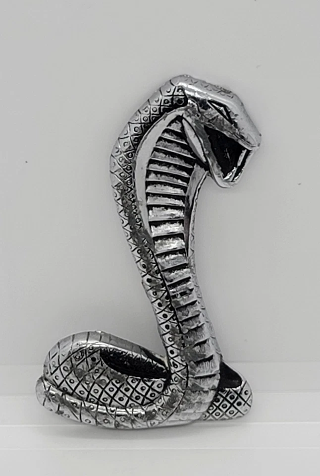 Ford Shelby Cobra Mustang Torino Snake Emblem C90B-16228-A 1968 1969 1970 original  Foto 1 de 4