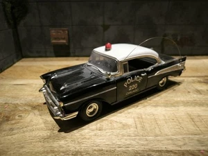 ERTL American Muscle 1:18 POLICE CHEVY BEL AIR 1957 - Chicago Police - Bild 1 von 5