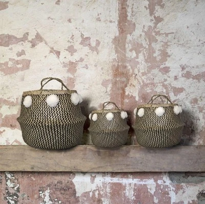 HEAVENLY HOMES AND GARDENS Belly Basket x1, Black & White Seagrass Basket Pom Pom, Toys Bathroom Storage