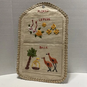 Vtg Woven Raffia Embroidered Florida Letters/Bills Mail Wall Holder - Picture 1 of 6