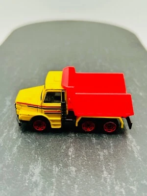 SIKU 0808, 1013, 1014; 1/50; Scania LKW Baustelle Truck; Gelb Rot - Bild 1 von 4