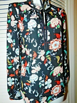 Blusa campesina multicolor con estampado floral negra Kenar talla M cuello atado camisa para mujer Foto 1 de 4