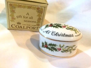 Coalport England. Love at Christmas Oval Bone China Trinket Box 3.25" - Picture 1 of 10