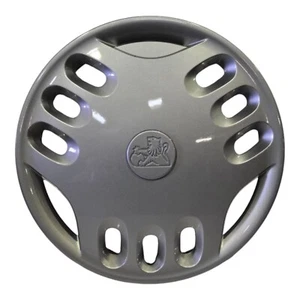 Genuine Holden SB Astra 13'' Hub Cap Brand New PART NO. 90496301 NOS - Picture 1 of 1