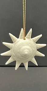 Margaret Furlong 1993 Sunshell Ornament Bisque Porcelain 2" Christmas Star Gift - Picture 1 of 6