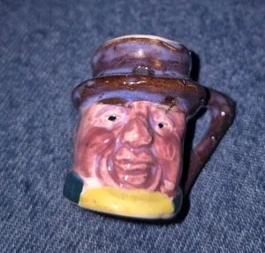 Vintage Mini Keramik Lila Gesicht Kopf Becher Made In Japan - Bild 1 von 4