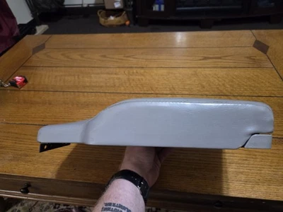 Buick Lesabre 2003 tapa de consola central 13,5 pulgadas cuero gris claro Foto 1 de 4