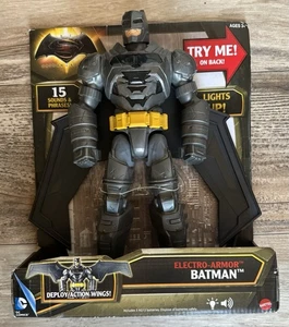 Batman v Superman: Dawn of Justice Electro-Armor Batman 12" Deluxe Figure 🌟 Nuovo con scatola - Foto 1 di 6